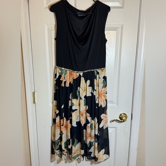 Alexa B nites Dresses & Skirts - Alexa B Nites Evening Dress Plus Sz 14w Black Orange Floral Flowers bling waist